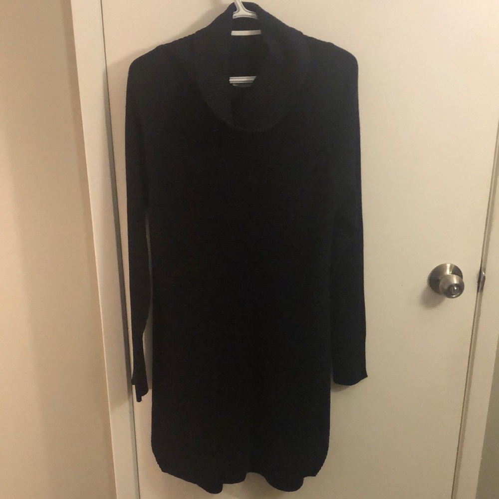 Cute seven sisters sweater dress, navy blue, size large
